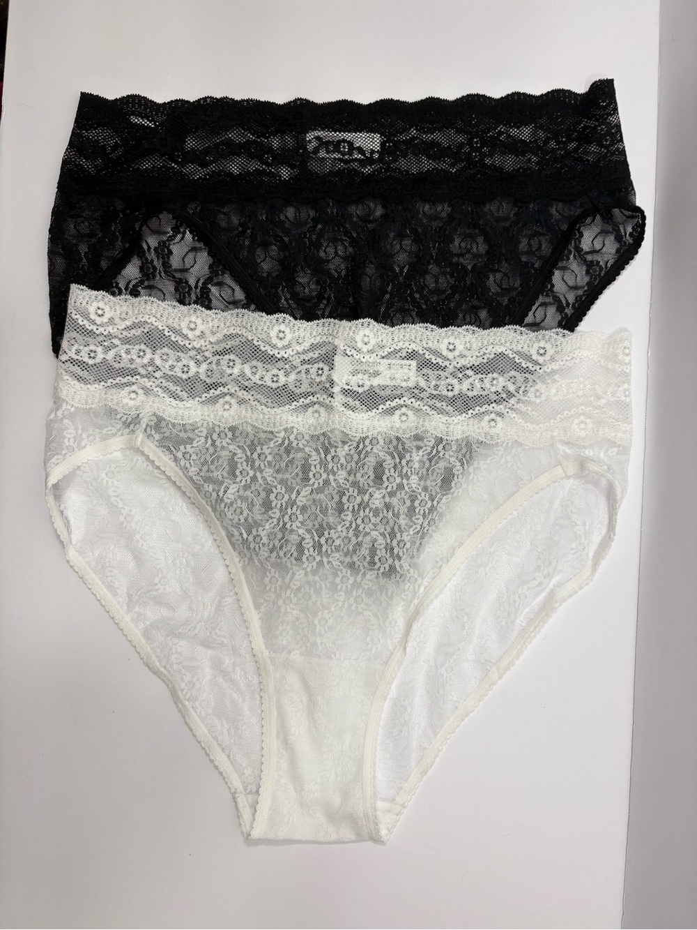 b.tempt'd by Wacoal 2X Lace Kiss High Leg Panty L - Picture 4 of 8